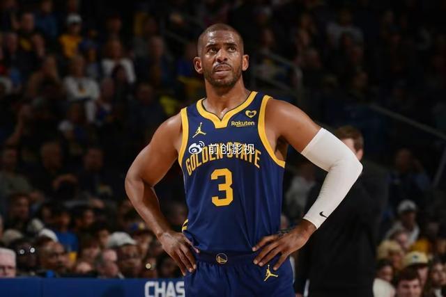 35岁依然活力四射，格罗斯在场上展现非凡跑动